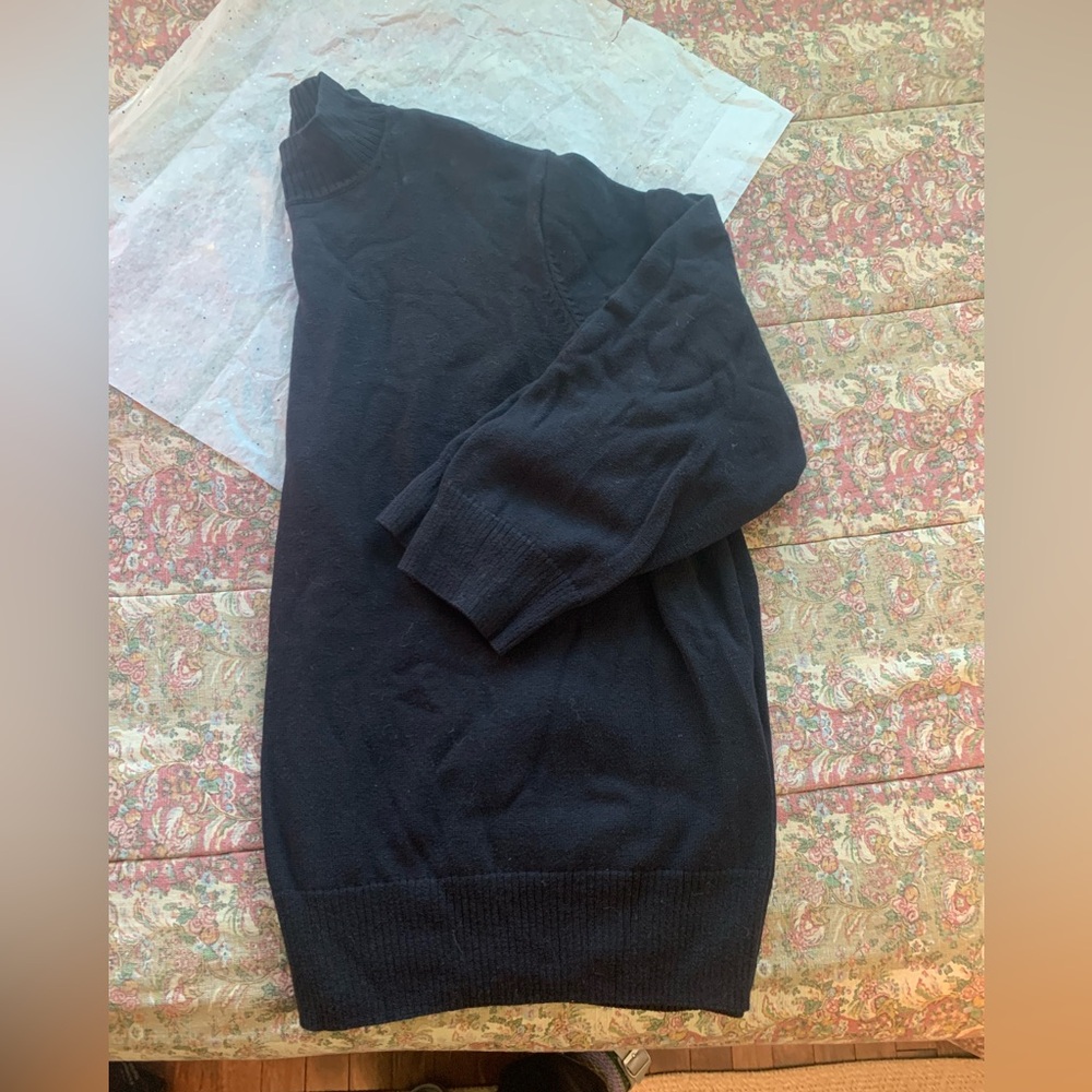 Old Navy Black Knit Pullover - Picture 2 of 7